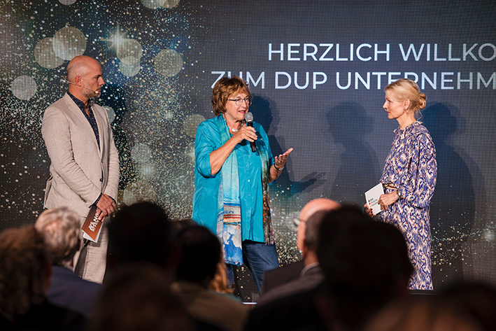 Bühnengespräch bei der Award-Verleihung des Deutschen Innovationsinstituts.